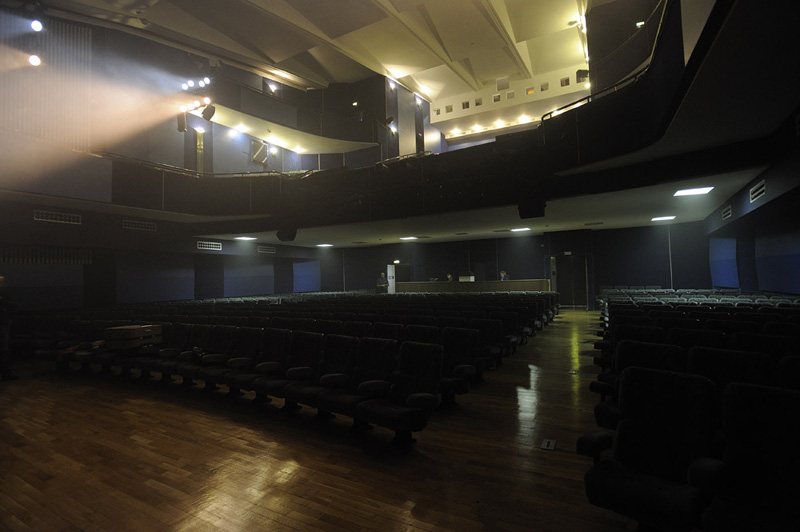 salle theatre 94