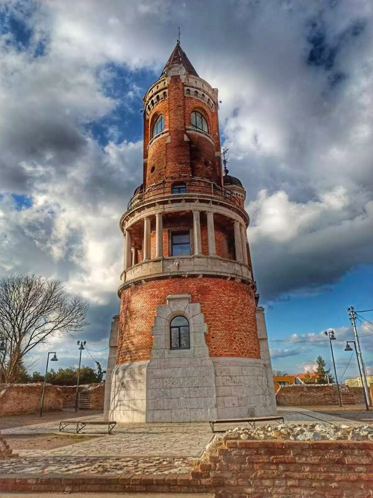 Tour Gardoš à Zemun, au bord du Danube