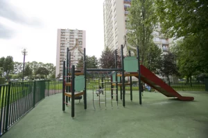 square edgar quinet