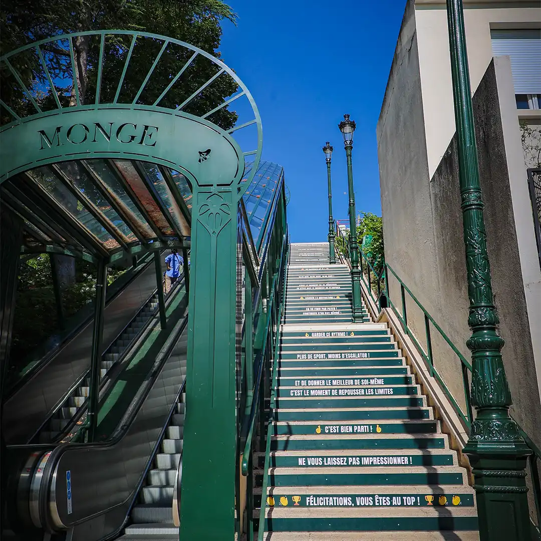 Démocratie participative 6 escalier motivation
