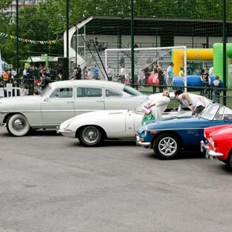 voitures anciennes une