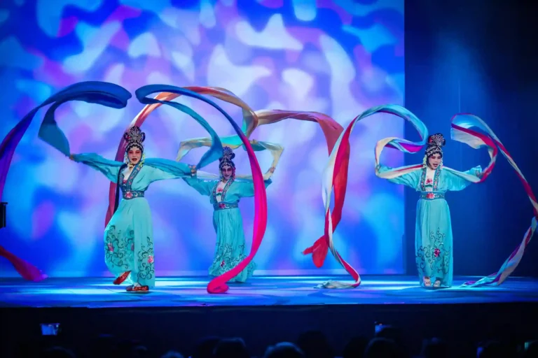2025-01-25-Spectacle-NouvelAnChinois_Amelie-132_5_11zon_5_11zon