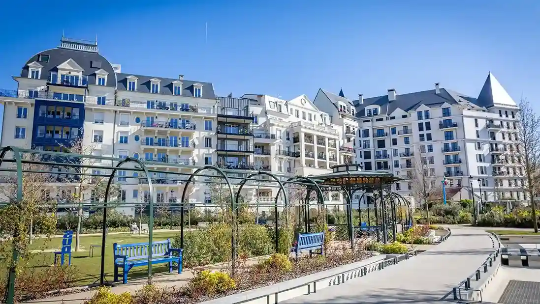 Puteaux au printemps