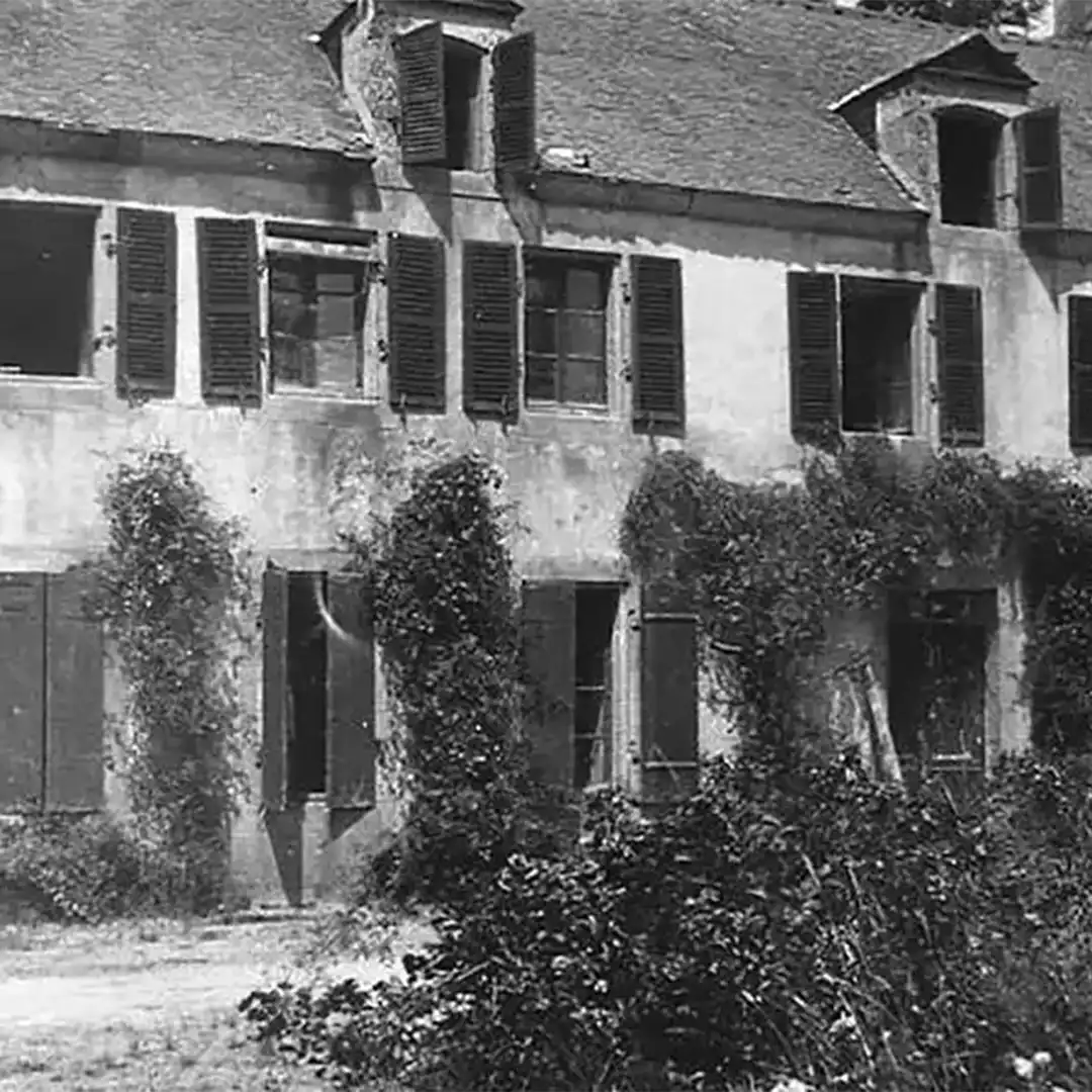 Chateau de Kervergant Facade 1 1949