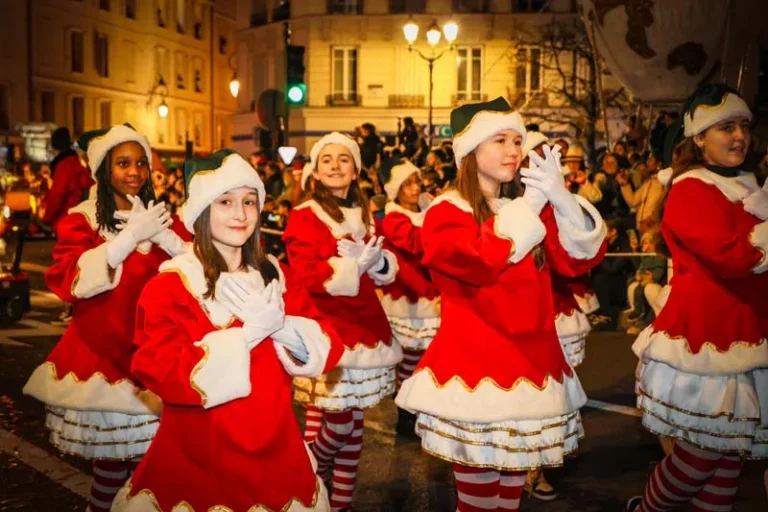 2025-12-06-Illuminations_EL-171_4_11zon