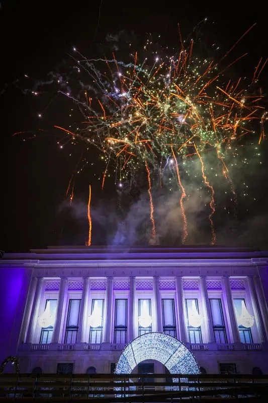 2025-12-06-Illuminations_EL-267_1_11zon