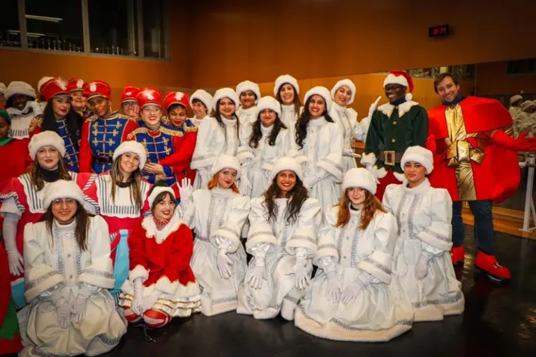 2025-12-06-Illuminations_EL-7_1_11zon