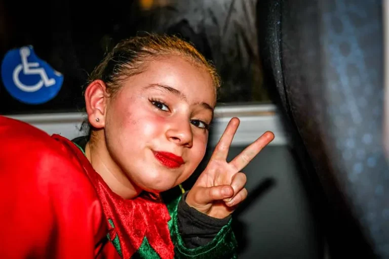 2025-12-06_Illuminations_MCA-7545_2_11zon