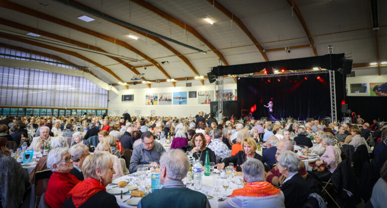 2025-12-13-GOUTER DE NOEL_EL-94