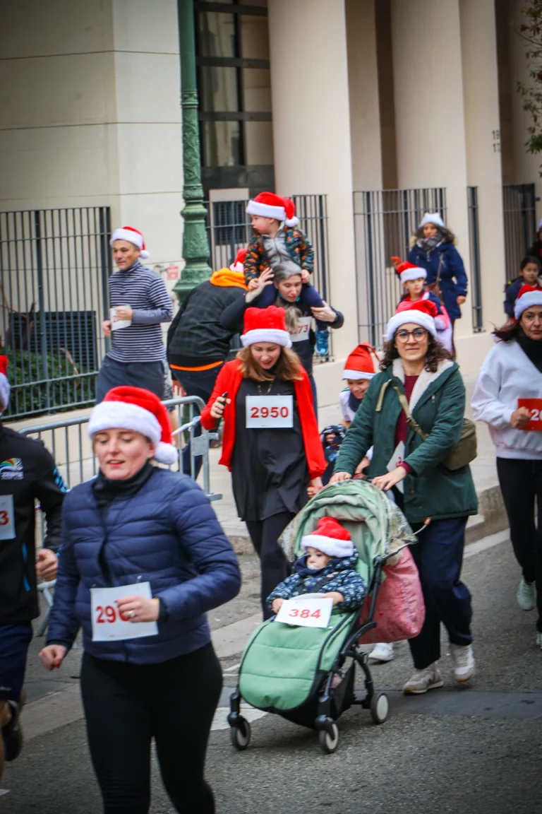 Course des Pères Noël 2025