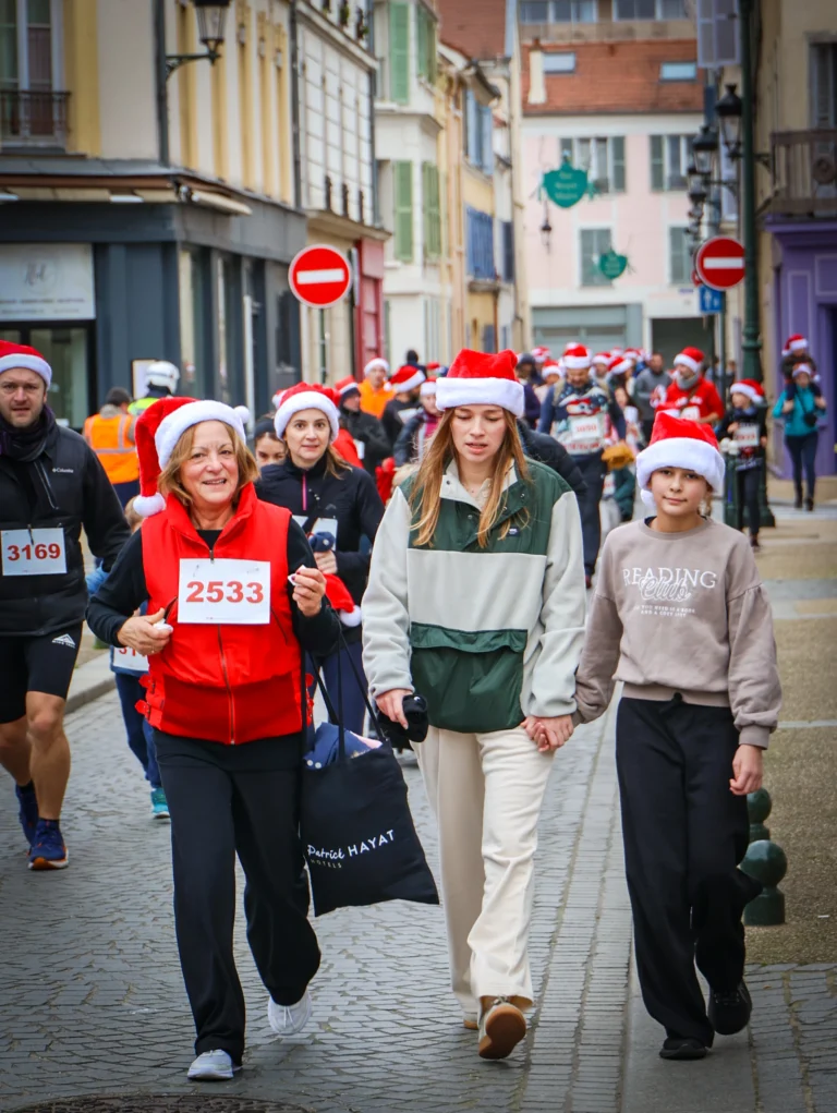 Course des Pères Noël 2025