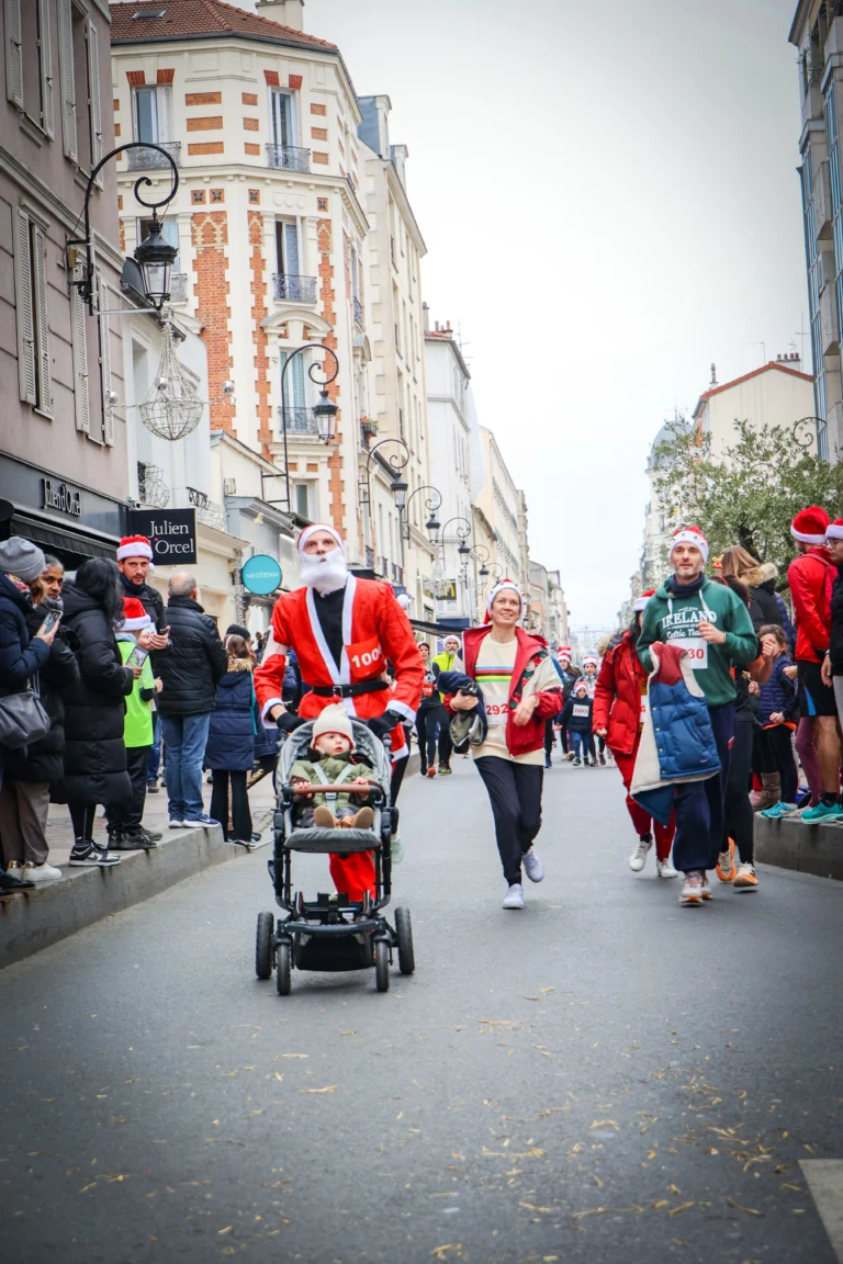 Course des Pères Noël 2025