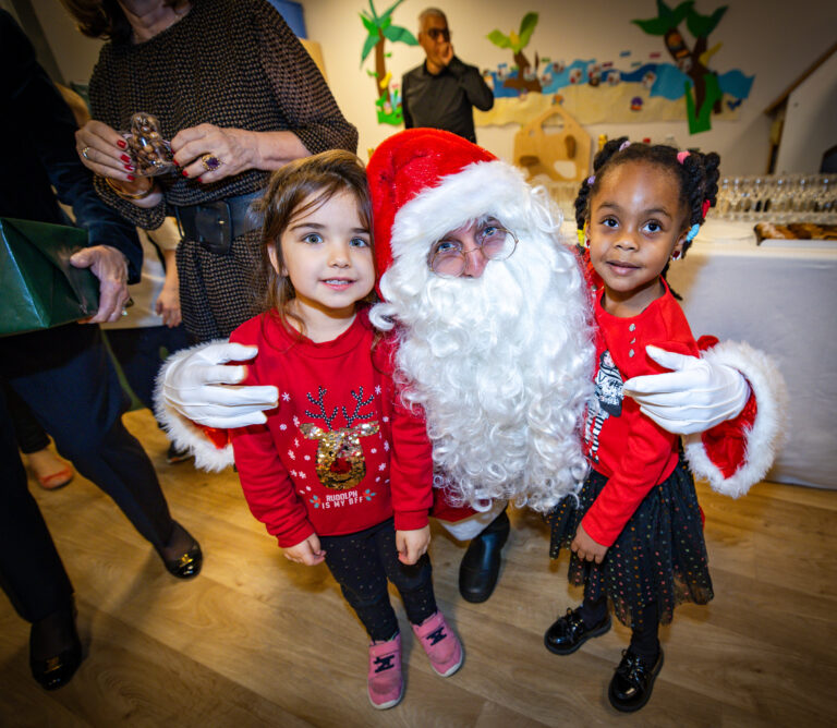 2025-12-16-Noel Creche-CHAPERON ROUGE_MCA-160