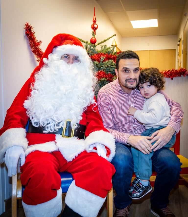 2025-12-16-Noel Creche-CHAPERON ROUGE_MCA-84