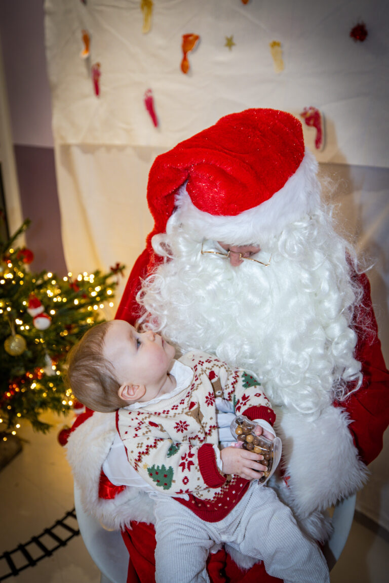 2025-12-16-Noel Creche-Chateau_MCA-117