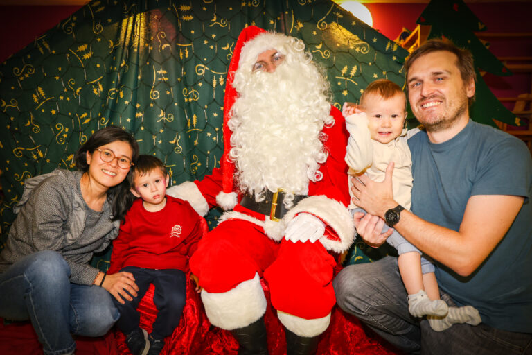 2025-12-17-NoelCrèches_Alexandre-233