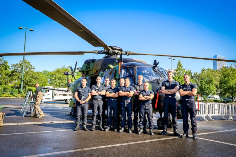 2026-05-08_8maiHelicoptere_MCA-8698_11zon_11zon