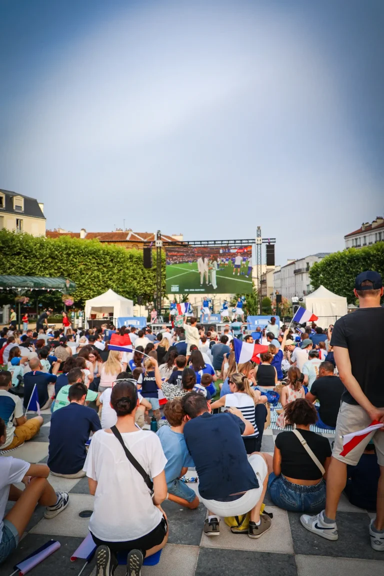 @@2026-07-14-Demie-Finale FOOT_EL-76_17_11zon_13_11zon
