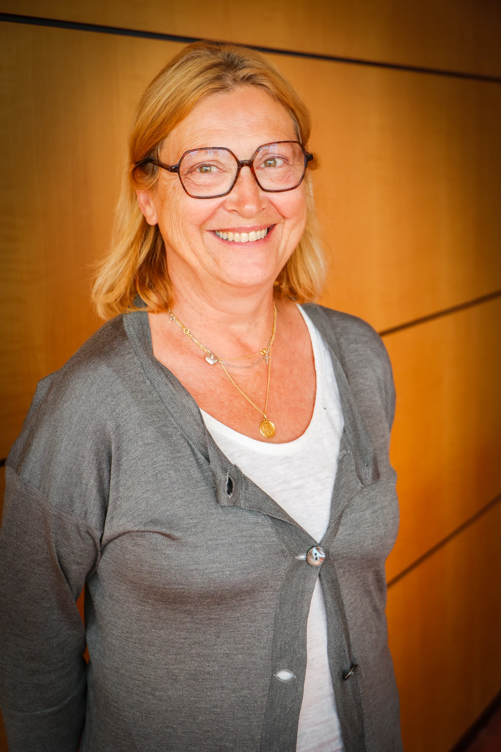 Corinne COPIE 11zon scaled