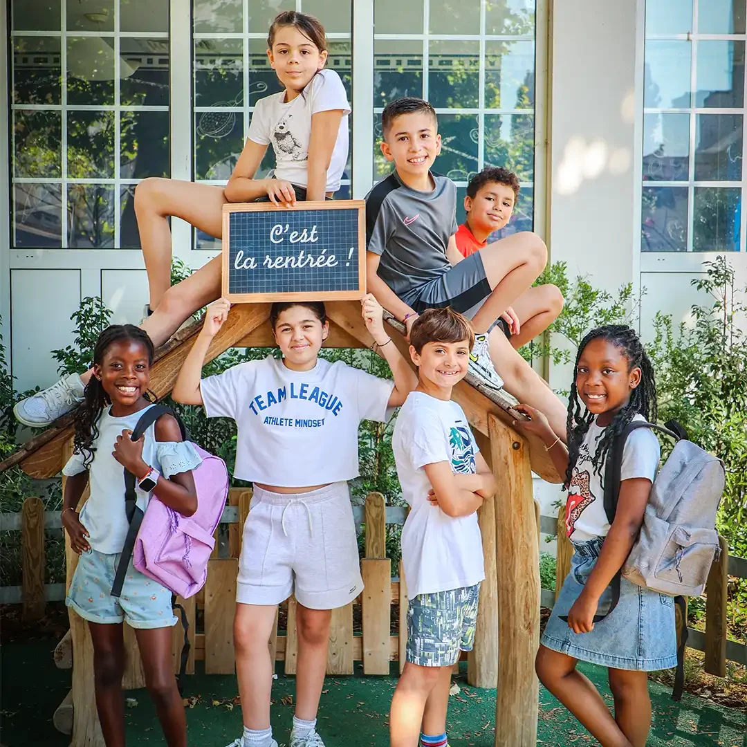 distribution_fournitures_scolaires_WEB