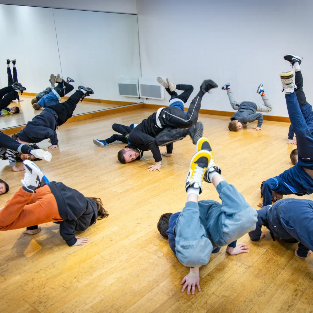 hip hop_11zon